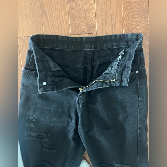 Blue Ripped Jeans - Picture 2 of 3